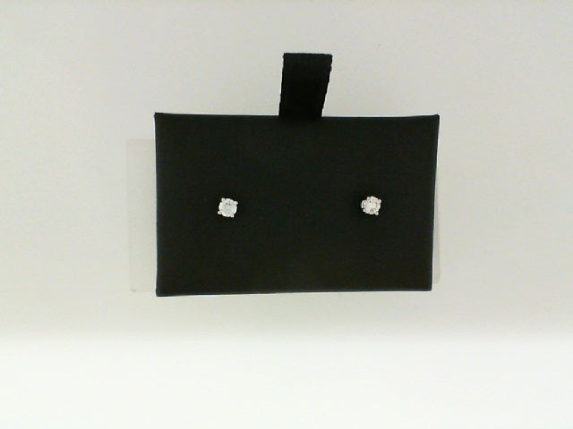 Diamond Stud Earring