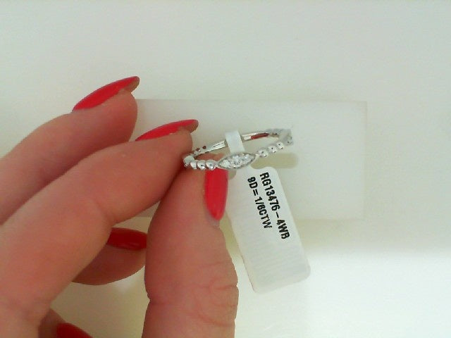 Diamond Wedding Bands  -  Women'