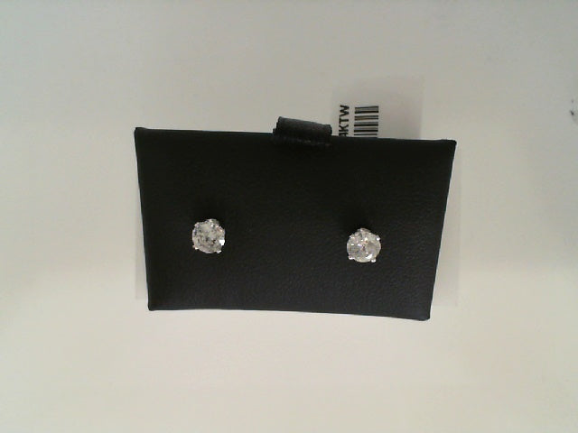 Diamond Stud Earring