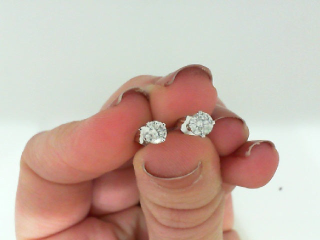 Diamond Stud Earring