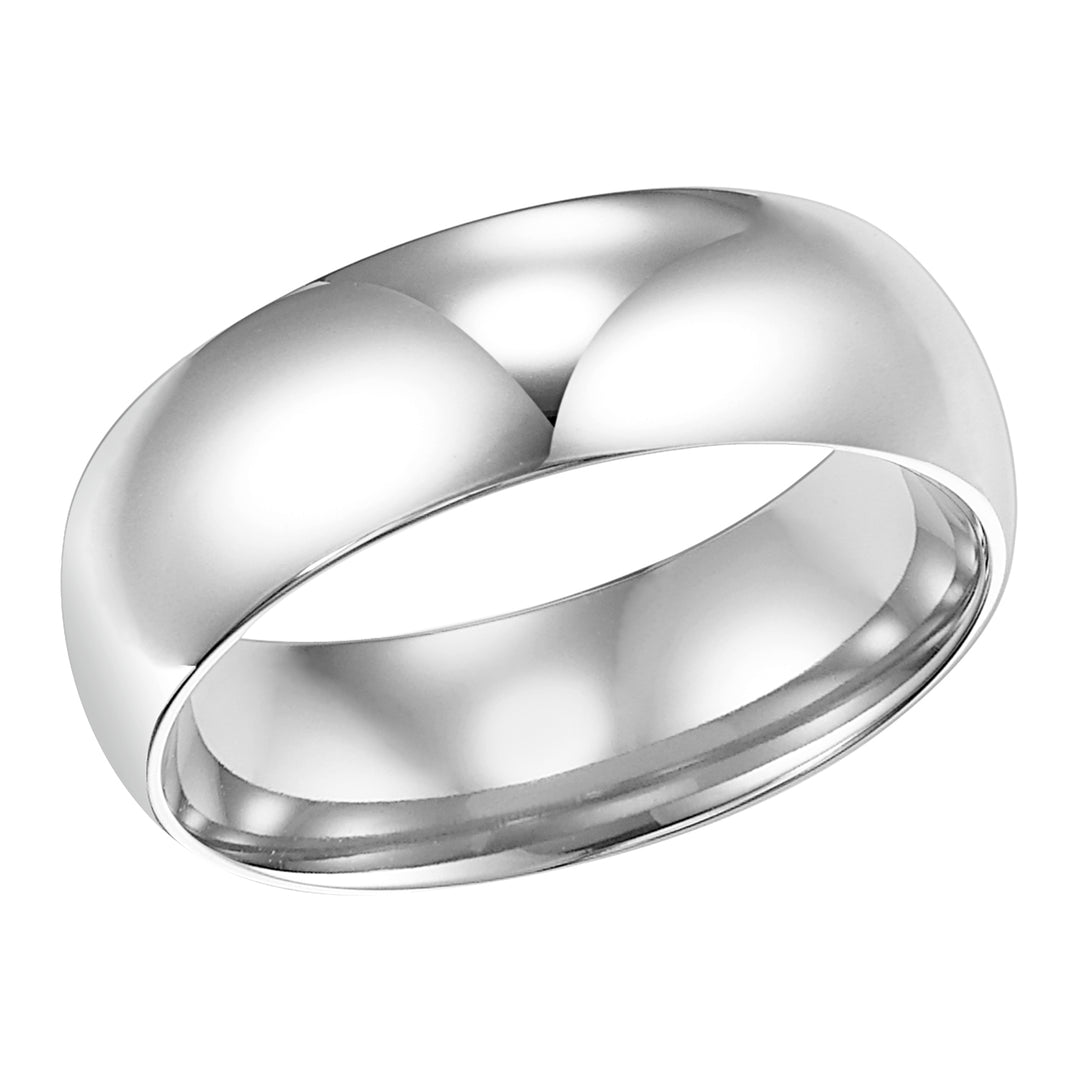 This low-dome, Comfort Fit band features a high polished finish for a timeless look that will last a lifetime