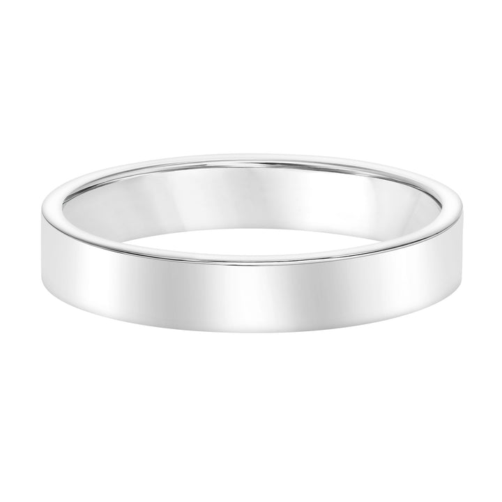 Classic yet refined band with flat profile and bright polish finish