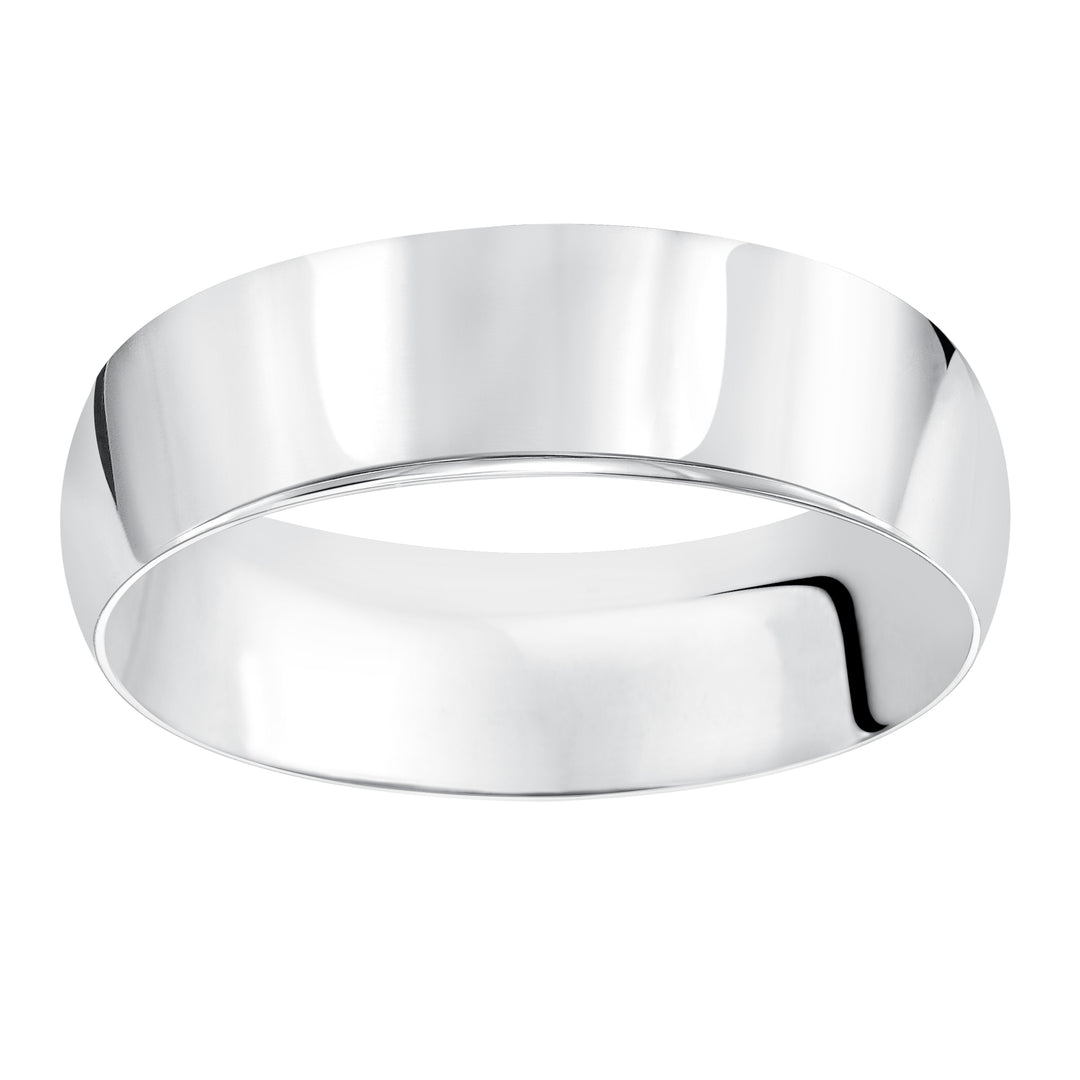 This timeless yet luxuriously domed, Comfort Fit, wedding band features a high polished finish.