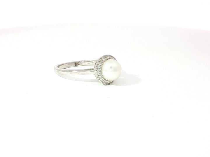 Pearl Ring