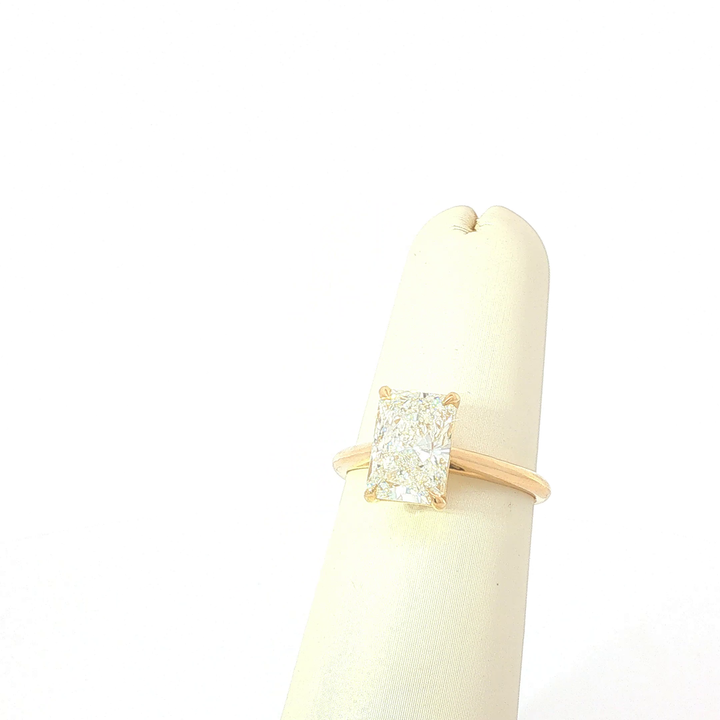 LAB ENGAGEMENT RING