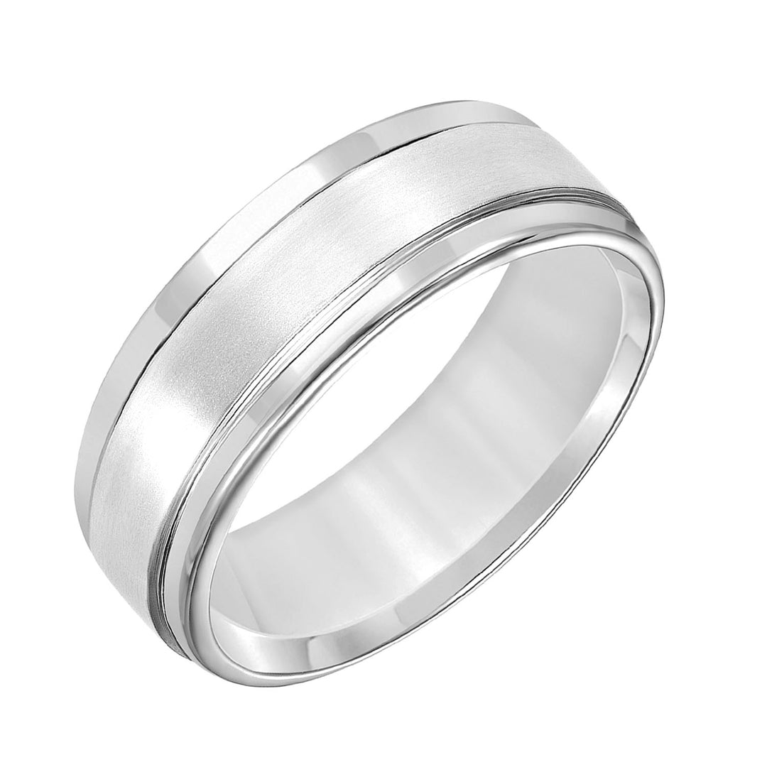 Featuring a stunning brushed finish and handsome round edges, this Comfort Fit wedding band fuses classic style with luxurious details