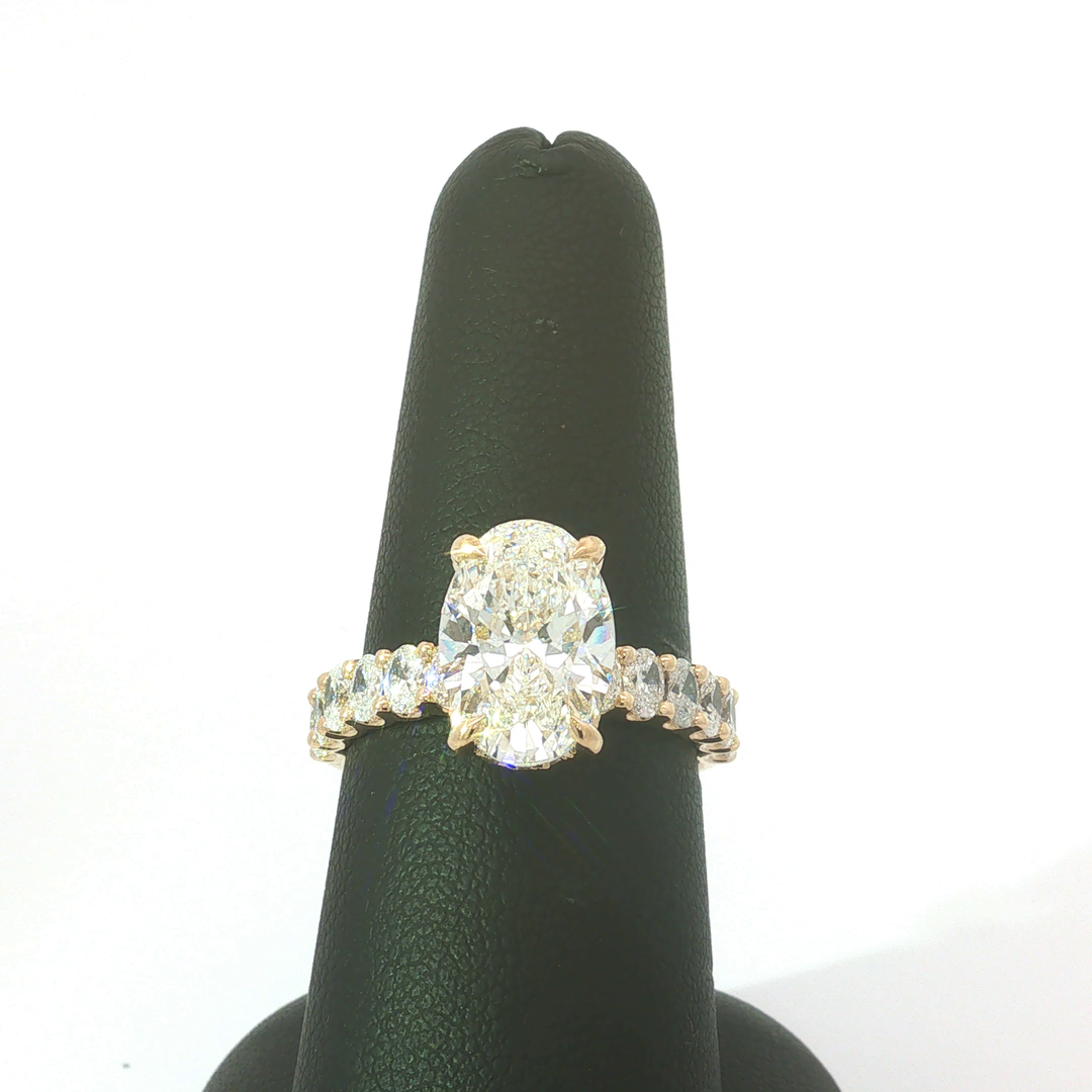 LAB ENGAGEMENT RING