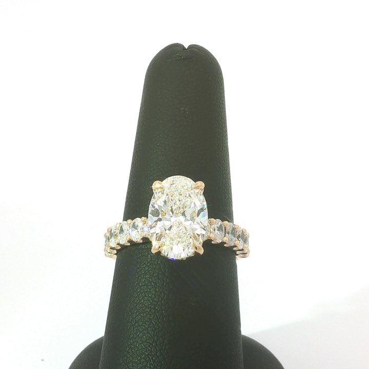LAB ENGAGEMENT RING