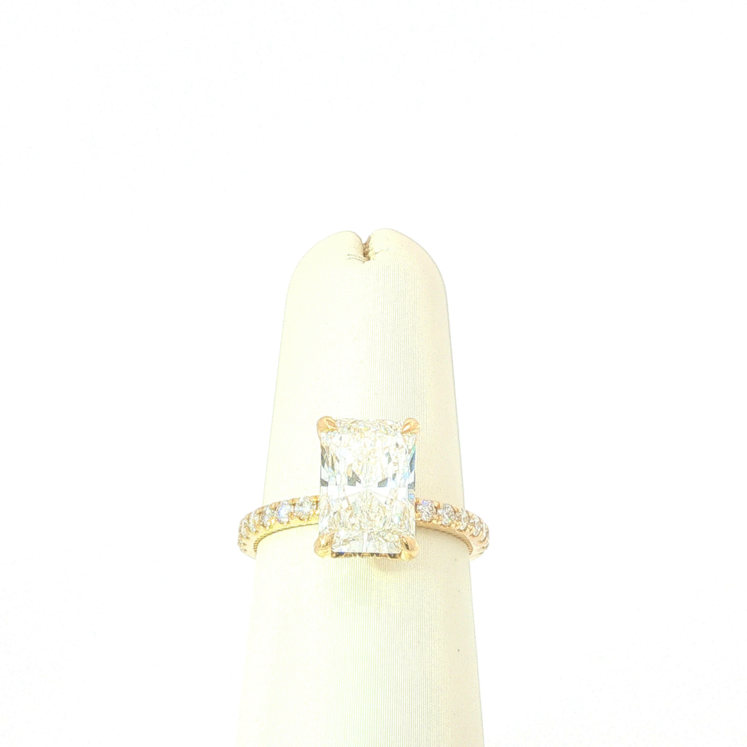 LAB ENGAGEMENT RING