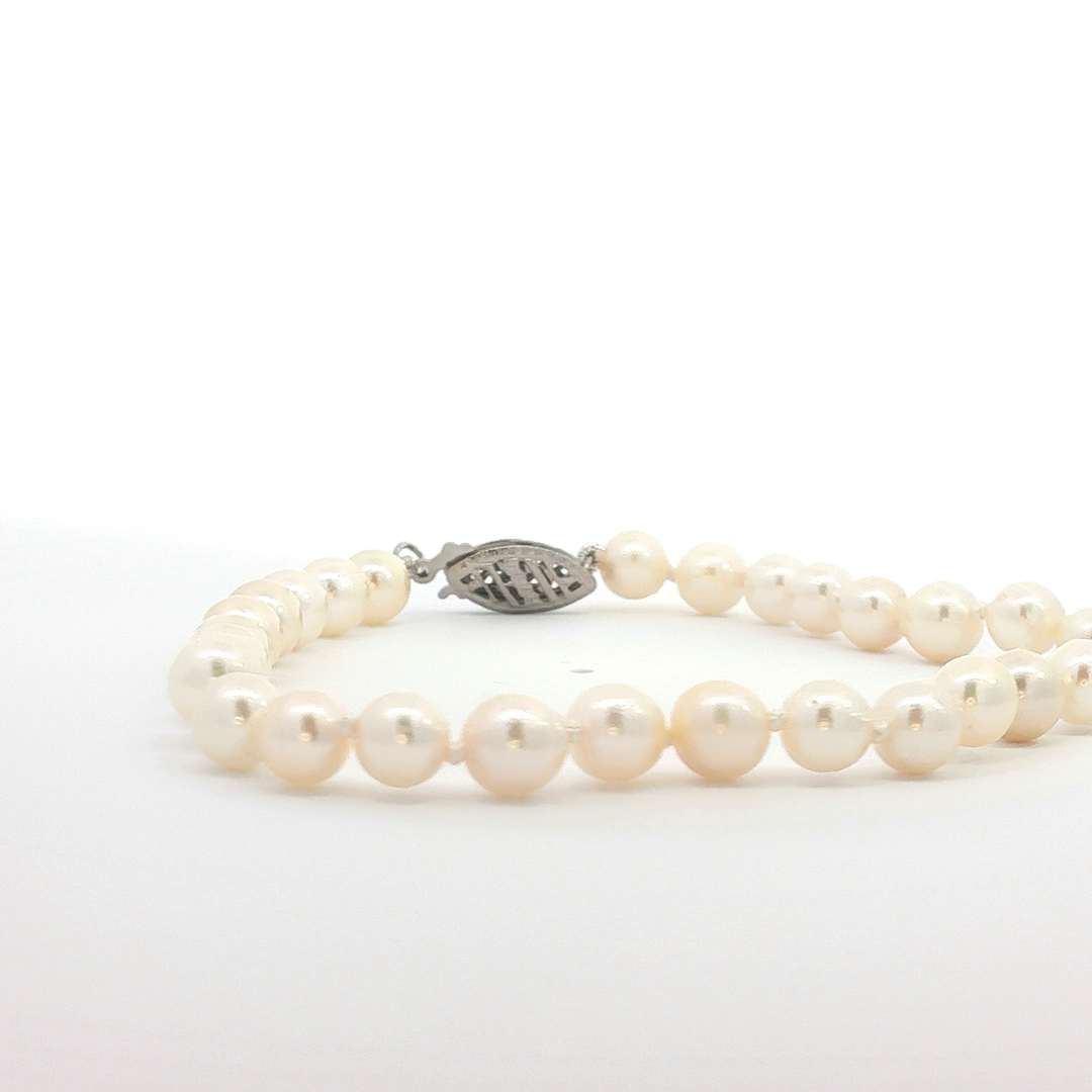 Pearl Bracelet