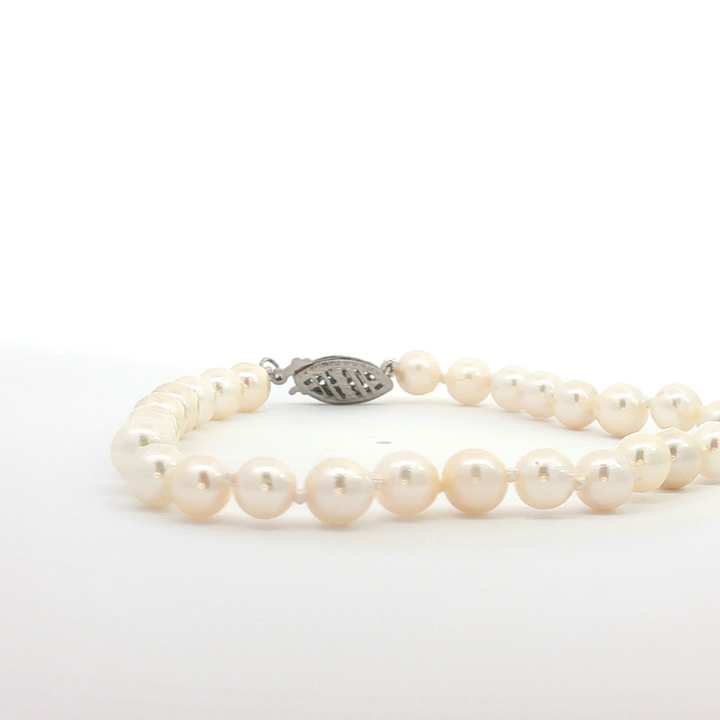Pearl Bracelet