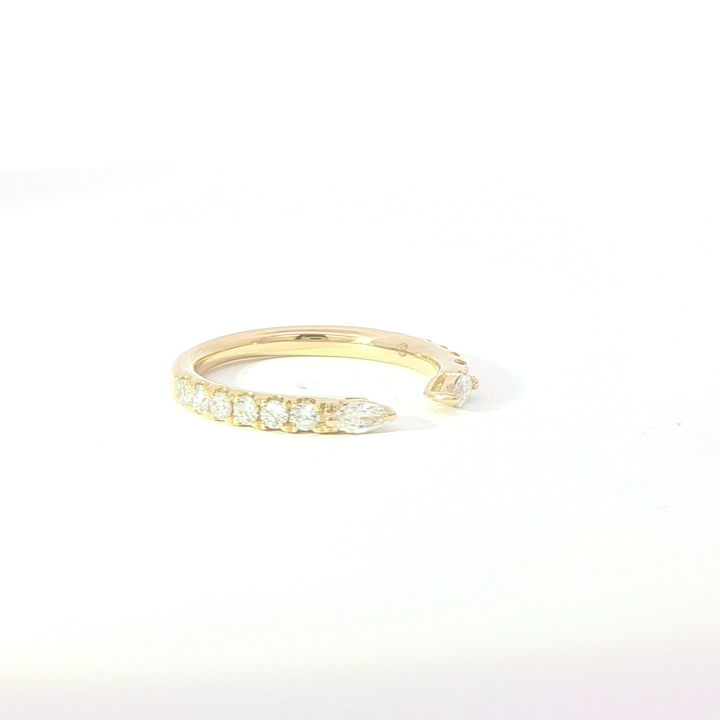 Diamond Wedding Bands  -  Women'