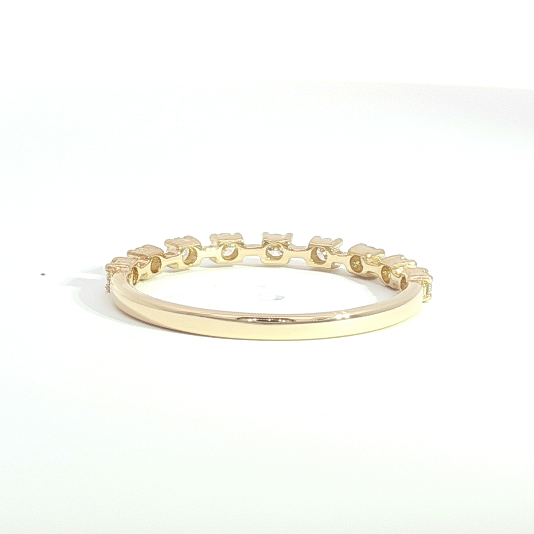 Diamond Wedding Bands  -  Women'