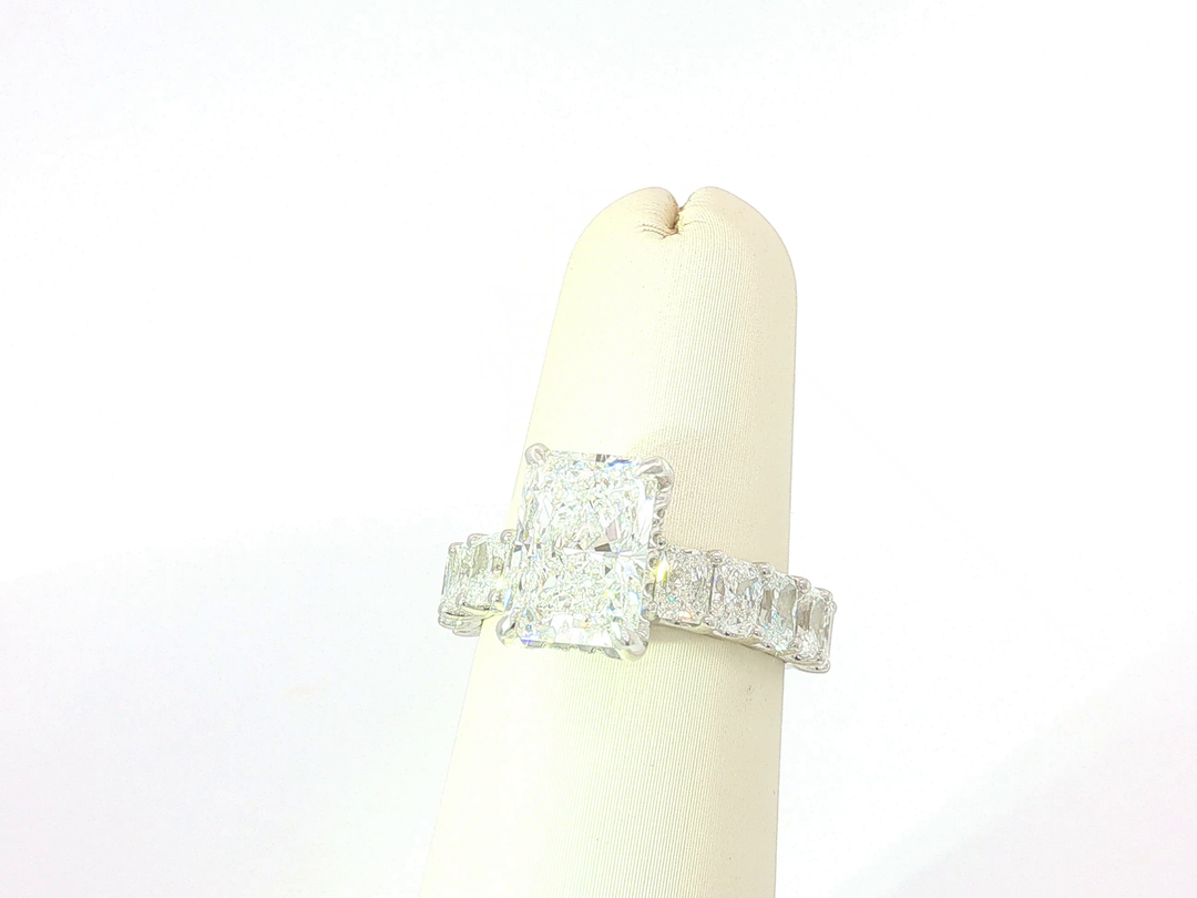 LAB ENGAGEMENT RING