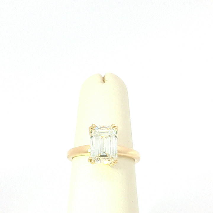 LAB ENGAGEMENT RING