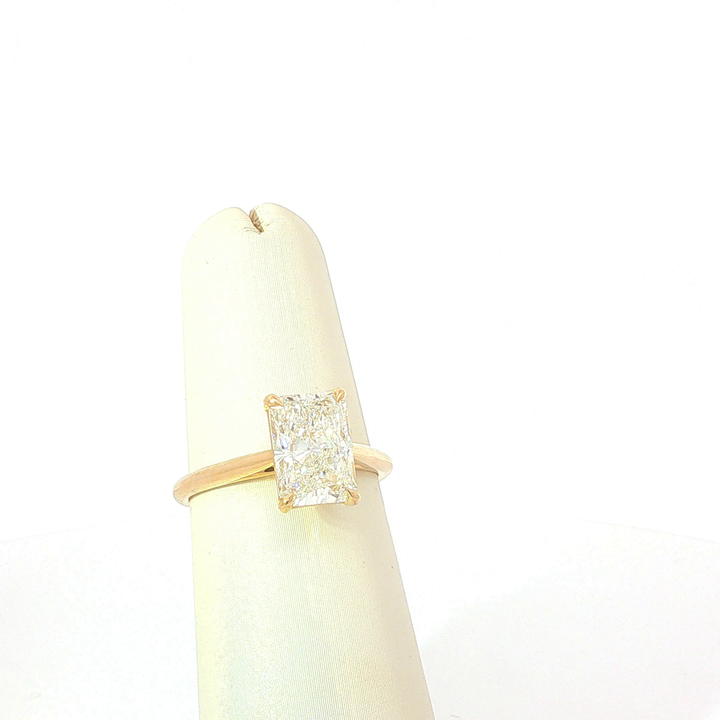 LAB ENGAGEMENT RING