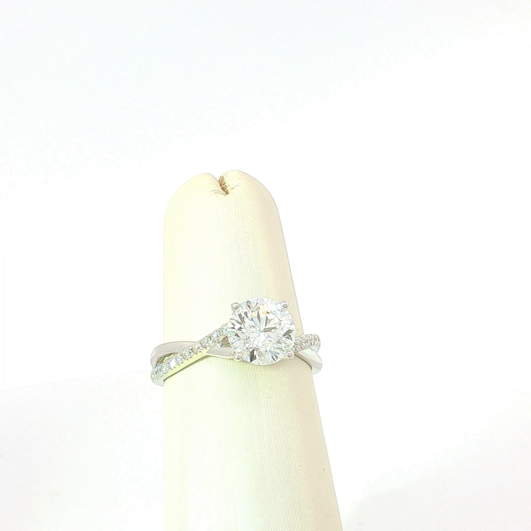 LAB ENGAGEMENT RING