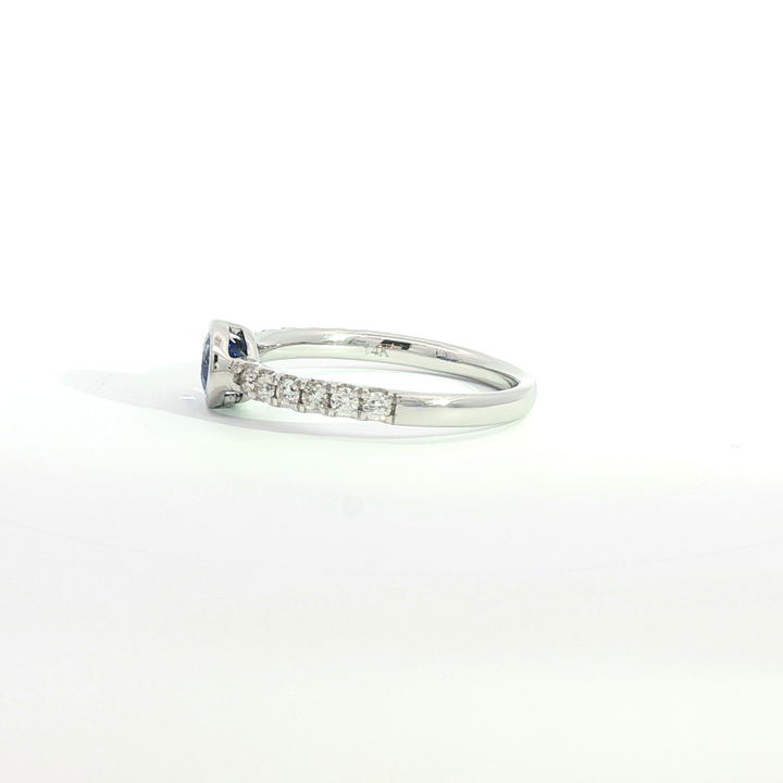 Colored Stone Rings  -  Women'