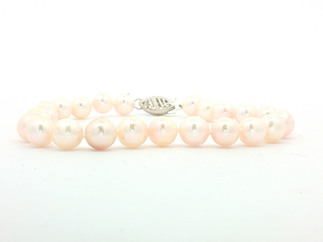 Pearl Bracelet