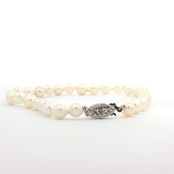 Pearl Bracelet