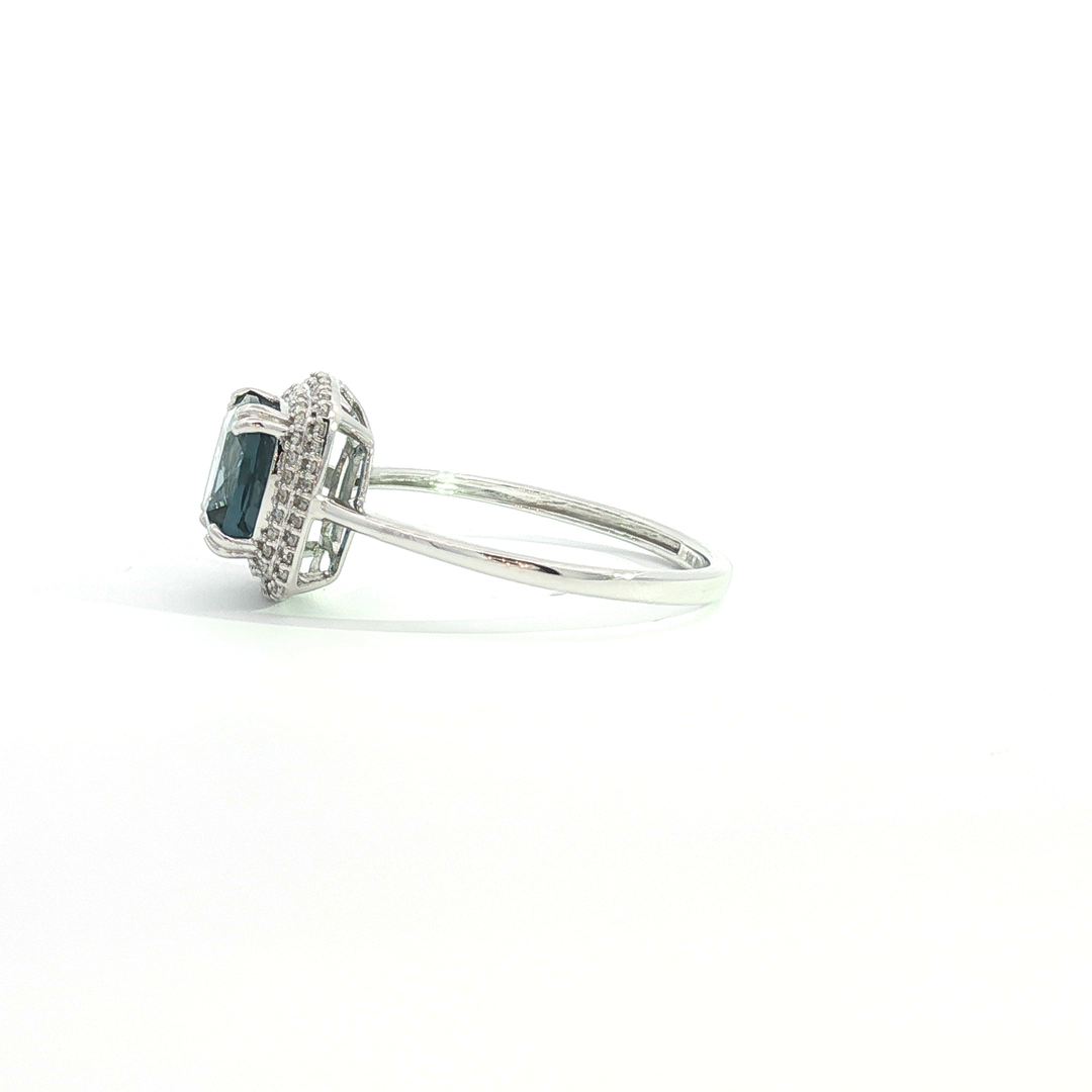 Colored Stone Rings  -  Women'