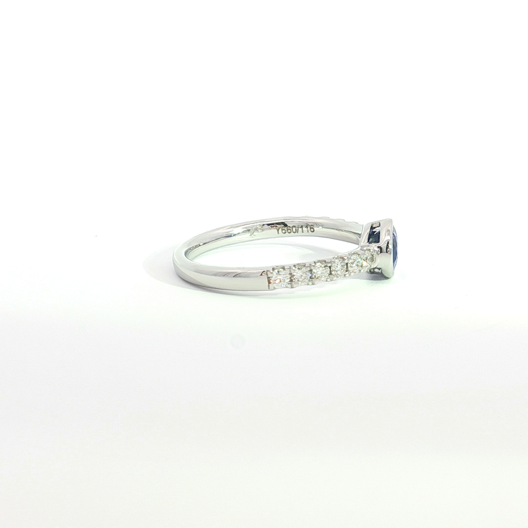 Colored Stone Rings  -  Women'