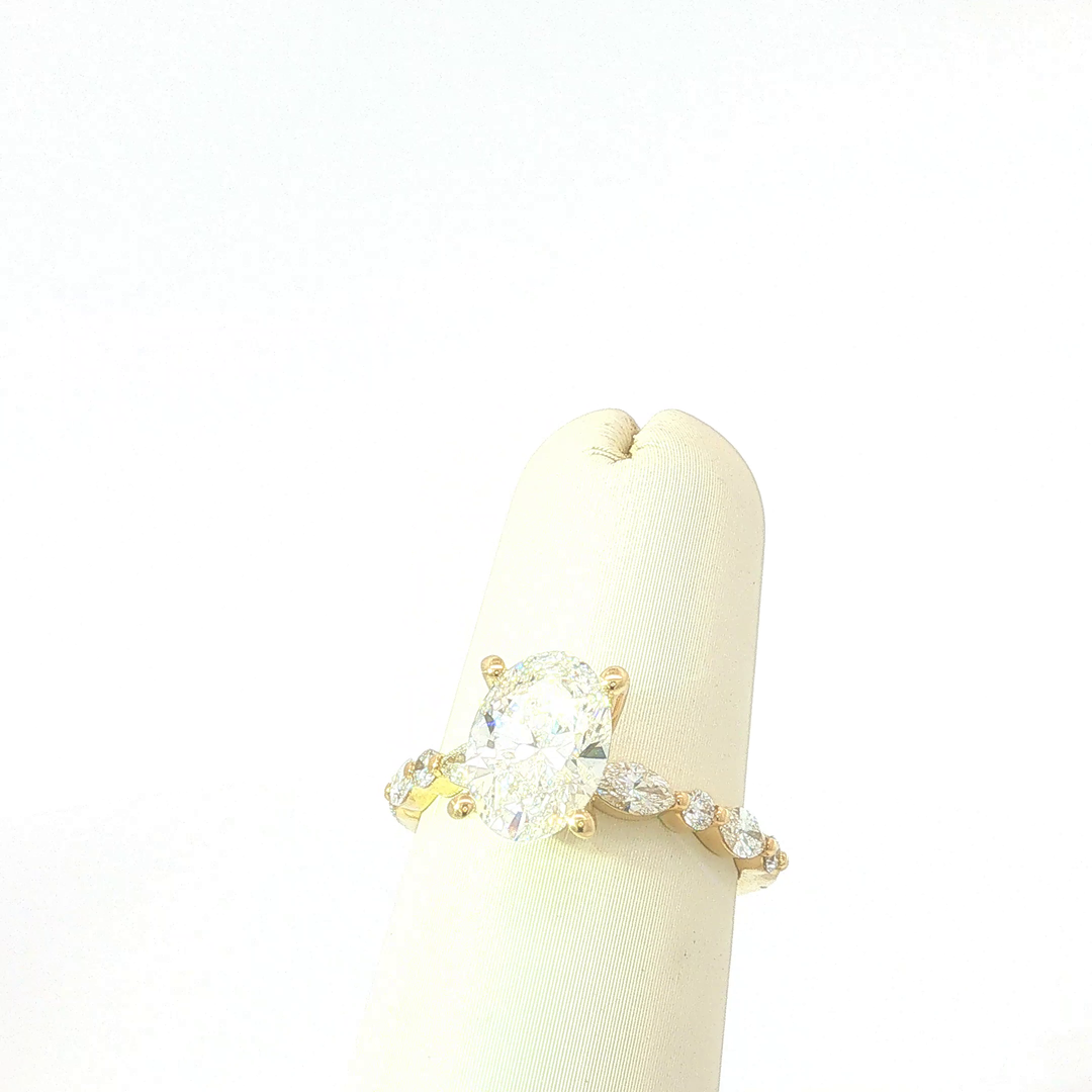 LAB ENGAGEMENT RING