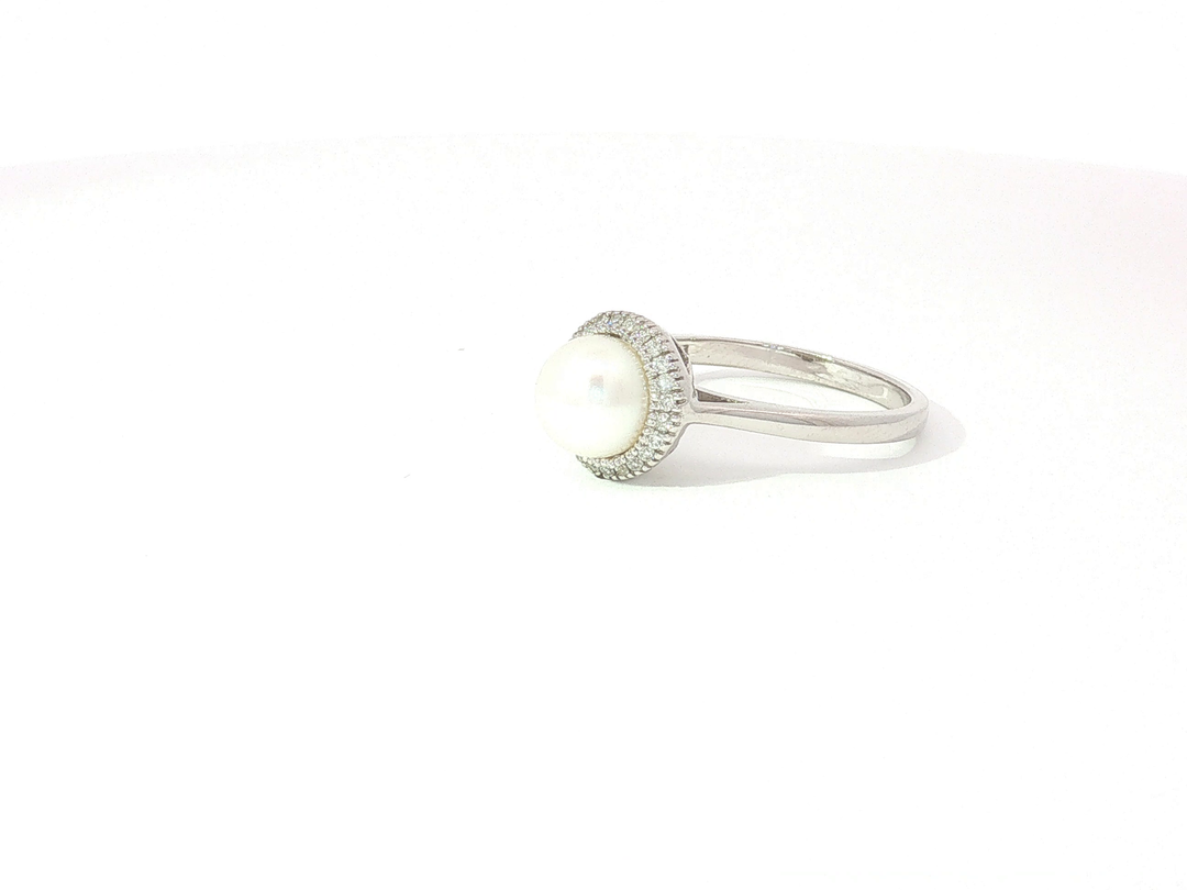 Pearl Ring