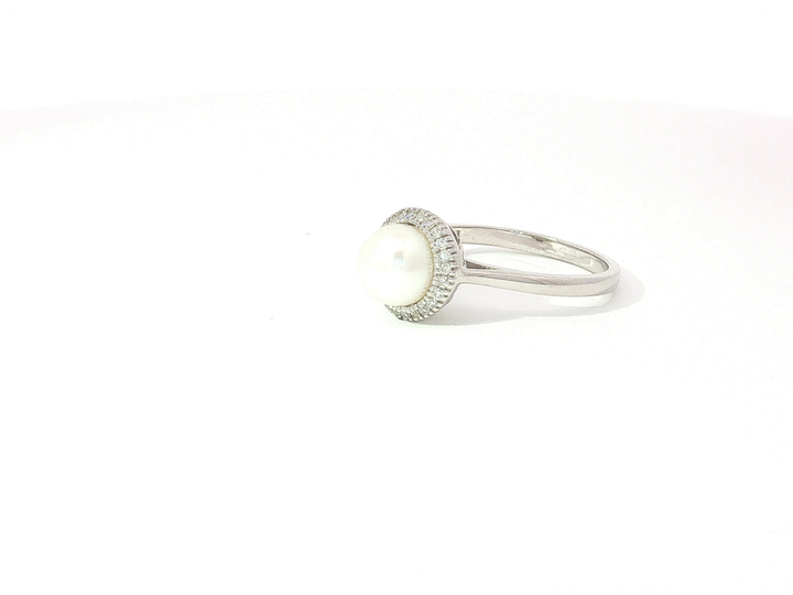 Pearl Ring