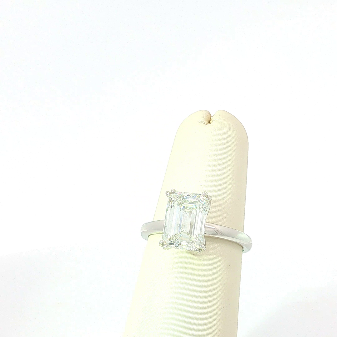 LAB ENGAGEMENT RING