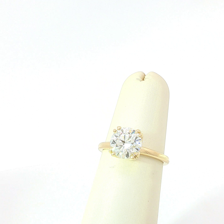 LAB ENGAGEMENT RING