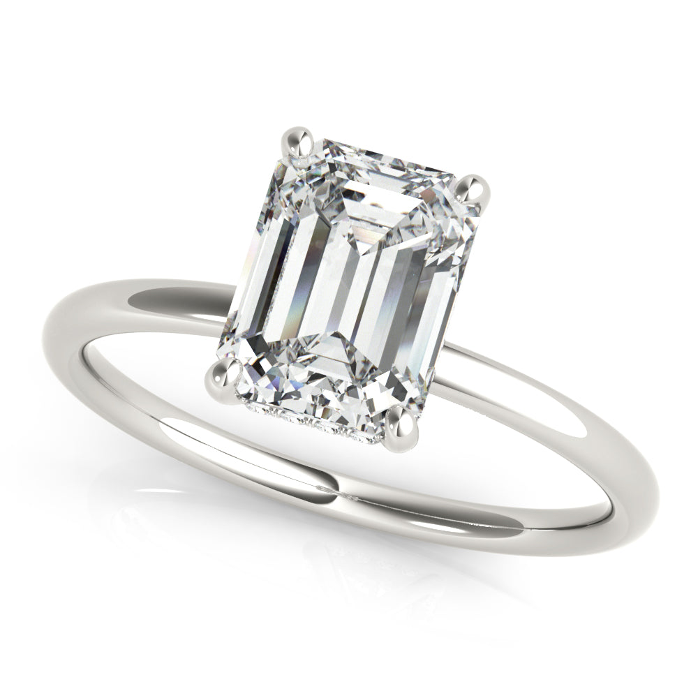 ENGAGEMENT RING EMERALD CUT CENTER