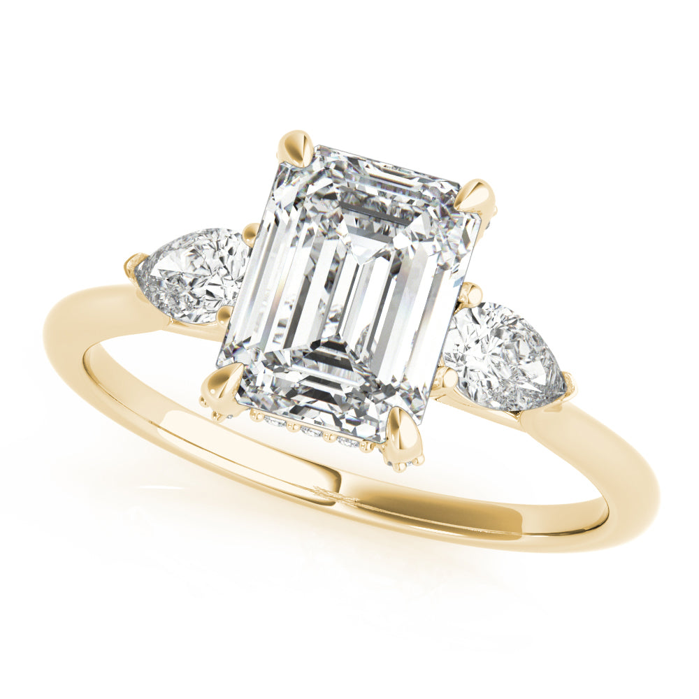 ENGAGEMENT RING EMERALD CUT CENTER